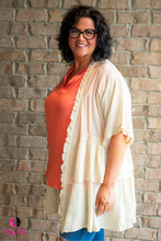 Load image into Gallery viewer, Ivory Plus Size Cardigan
