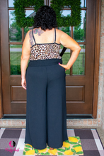 Load image into Gallery viewer, Black Wide Leg Plus Size Pant
