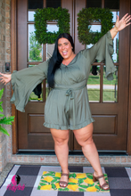 Load image into Gallery viewer, Olive Green Plus Size Jumper Long Sleeve
